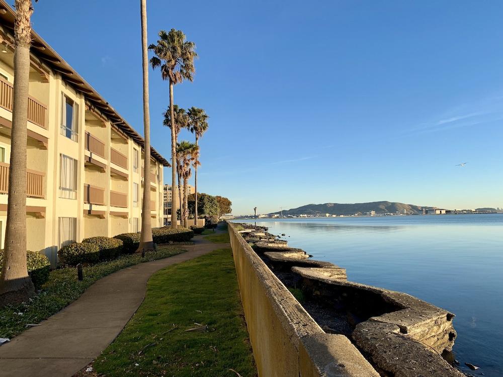 Vagabond Inn Executive Sfo Burlingame Esterno foto